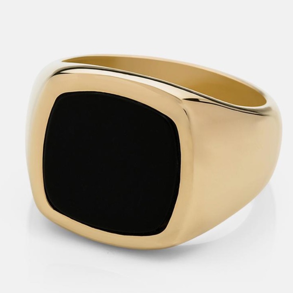 Gold signet ring